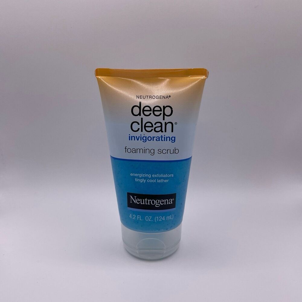 Neutrogena Deep Clean Invigorating Exfoliating Foaming Face Scrub